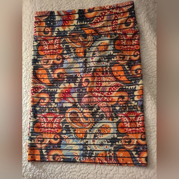 Lularoe Medium Cassie Skirt. - Picture 1 of 3